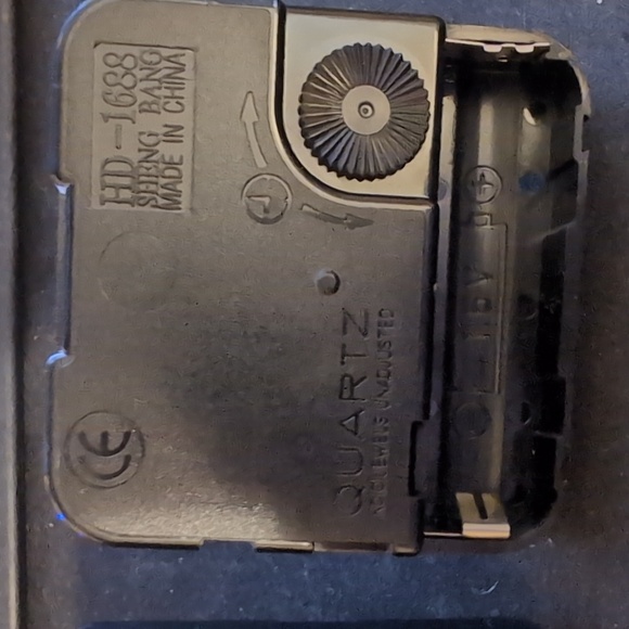 Clock Movement Mechanism Kit with Accessories New - Picture 8 of 8